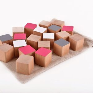 Dřevěné kostky růžové 20 kusů včetně látkového pytlíku